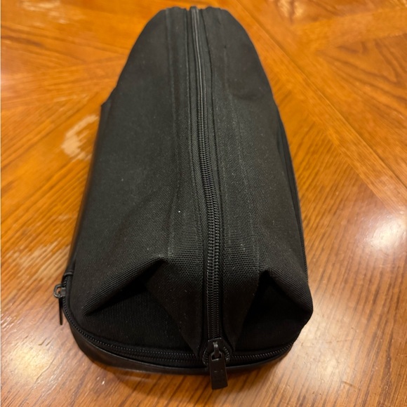 BEIS Black Dopp Kit - Picture 11 of 13